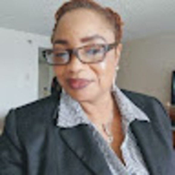 Meet your Posher, Foluke - Picture 1 of 1